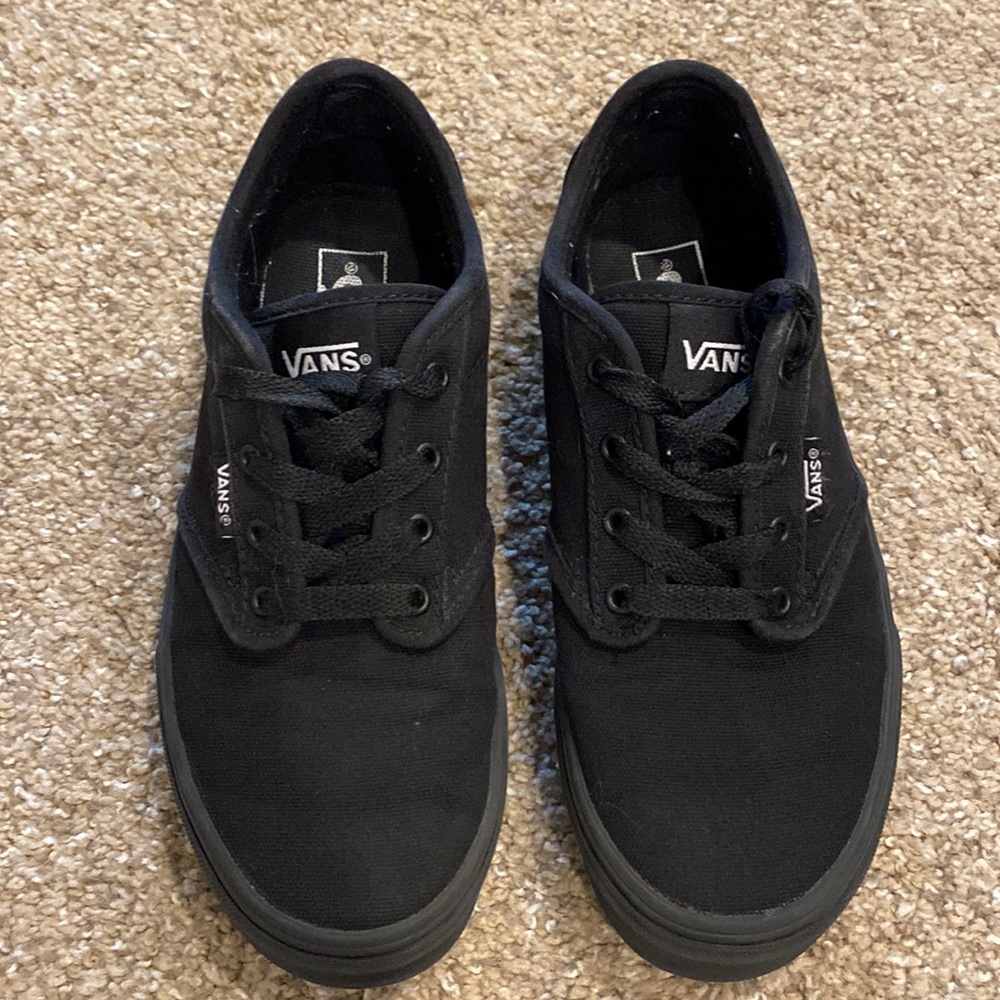 Vans Authentic Doheny Skate Shoe Size 3